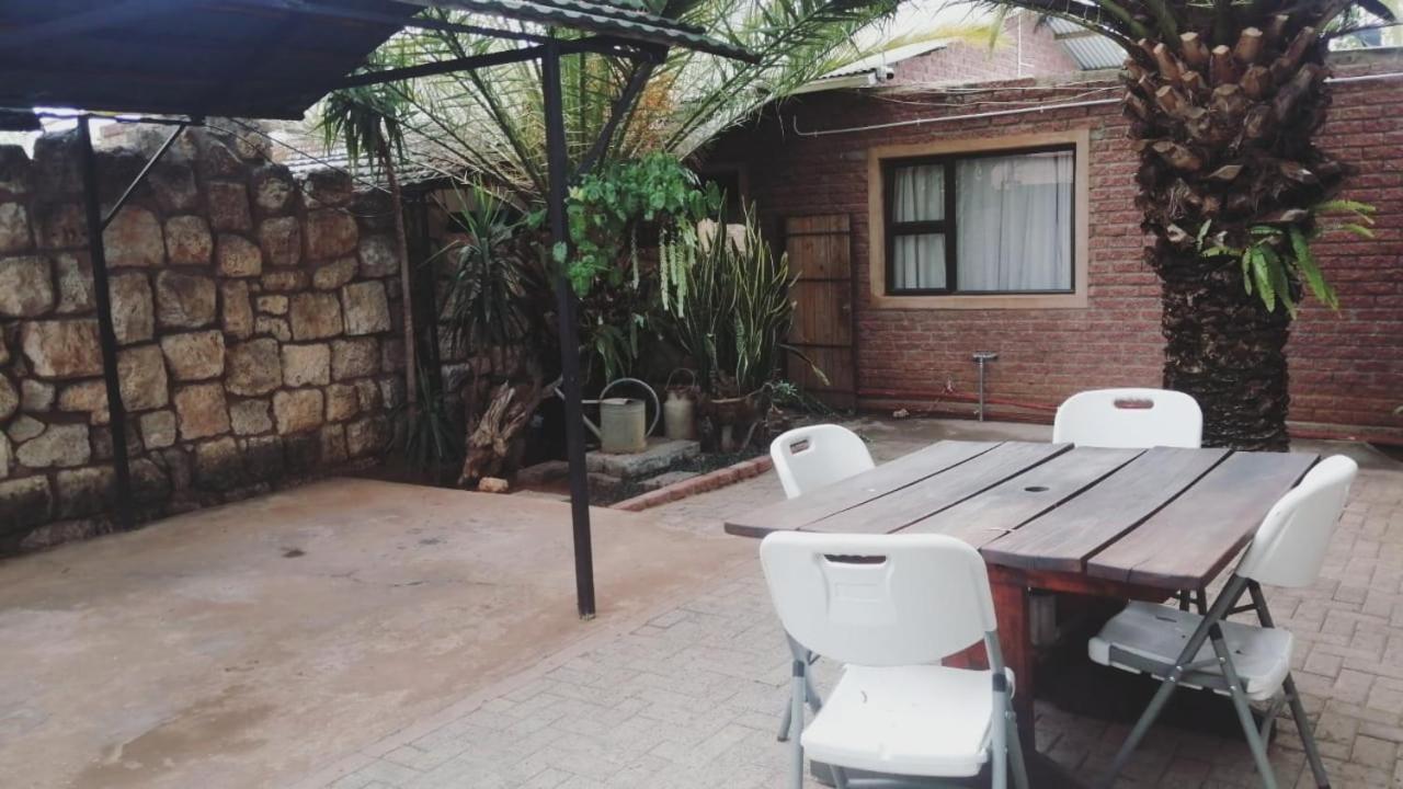 Villa Africa Guesthouse Tsumeb Eksteriør bilde